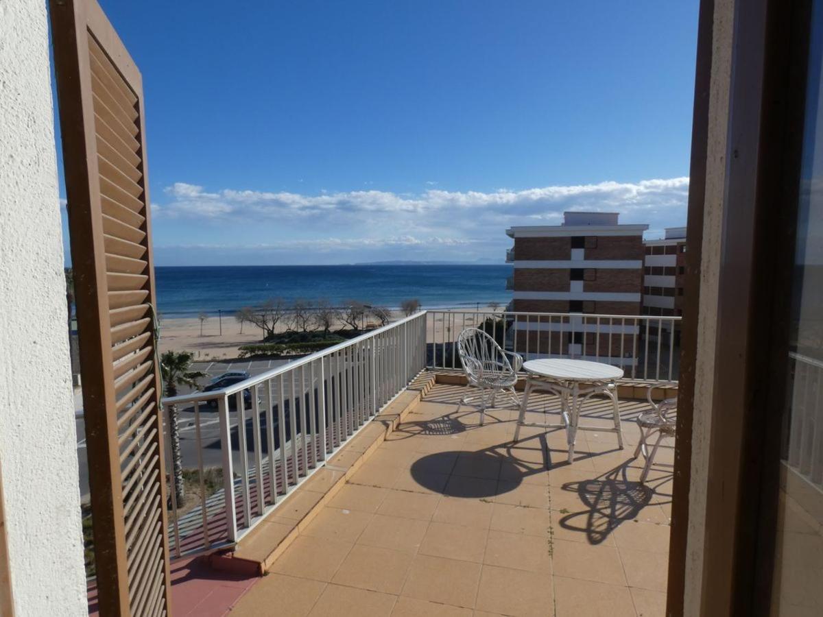 Apartament Atico Con Vista Mar. 50 M De La Playa - Casa Nova 13