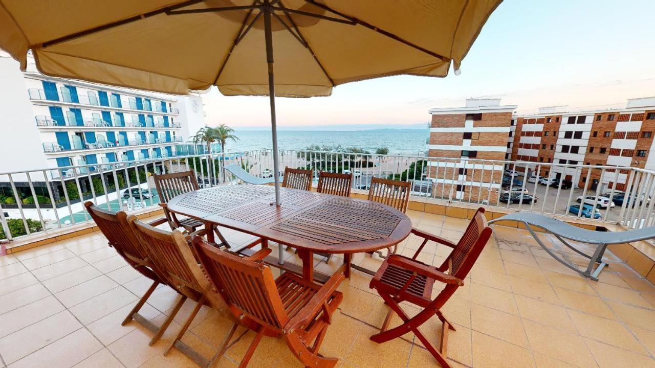 Atico Con Vista Mar. 50 M De La Playa - Casa Nova 13 Apartamento Rosas